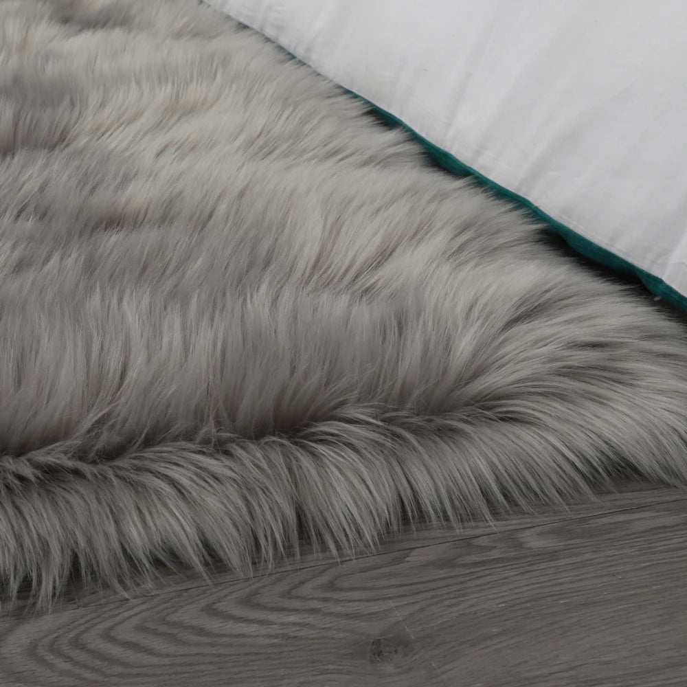 Faux Fur Sheepskin Area Rug Bedroom Blanket Living Room