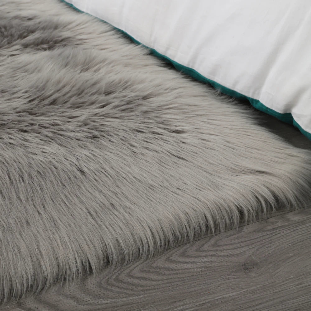 Faux Fur Sheepskin Area Rug Bedroom Blanket Living Room
